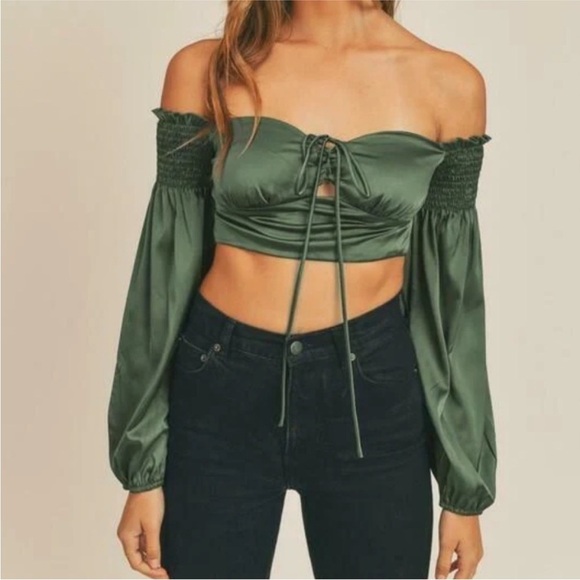 Mable Green Satin Tie Front Crop Top with Long Sleeves M - Picture 1 of 10